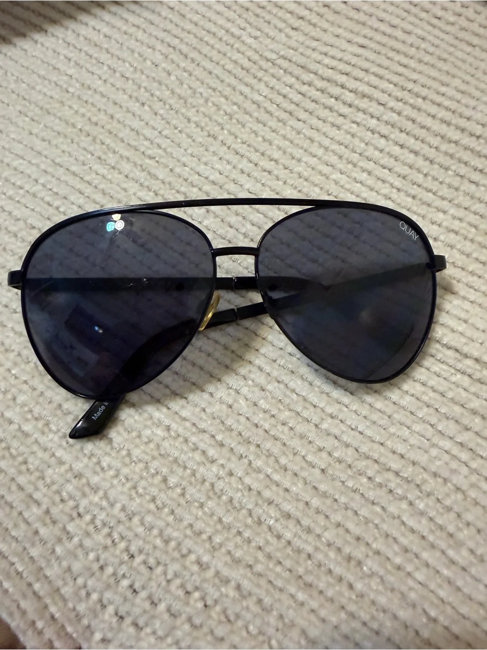 Quay Black Aviator Sunglasses - Dark Smoke Lenses
